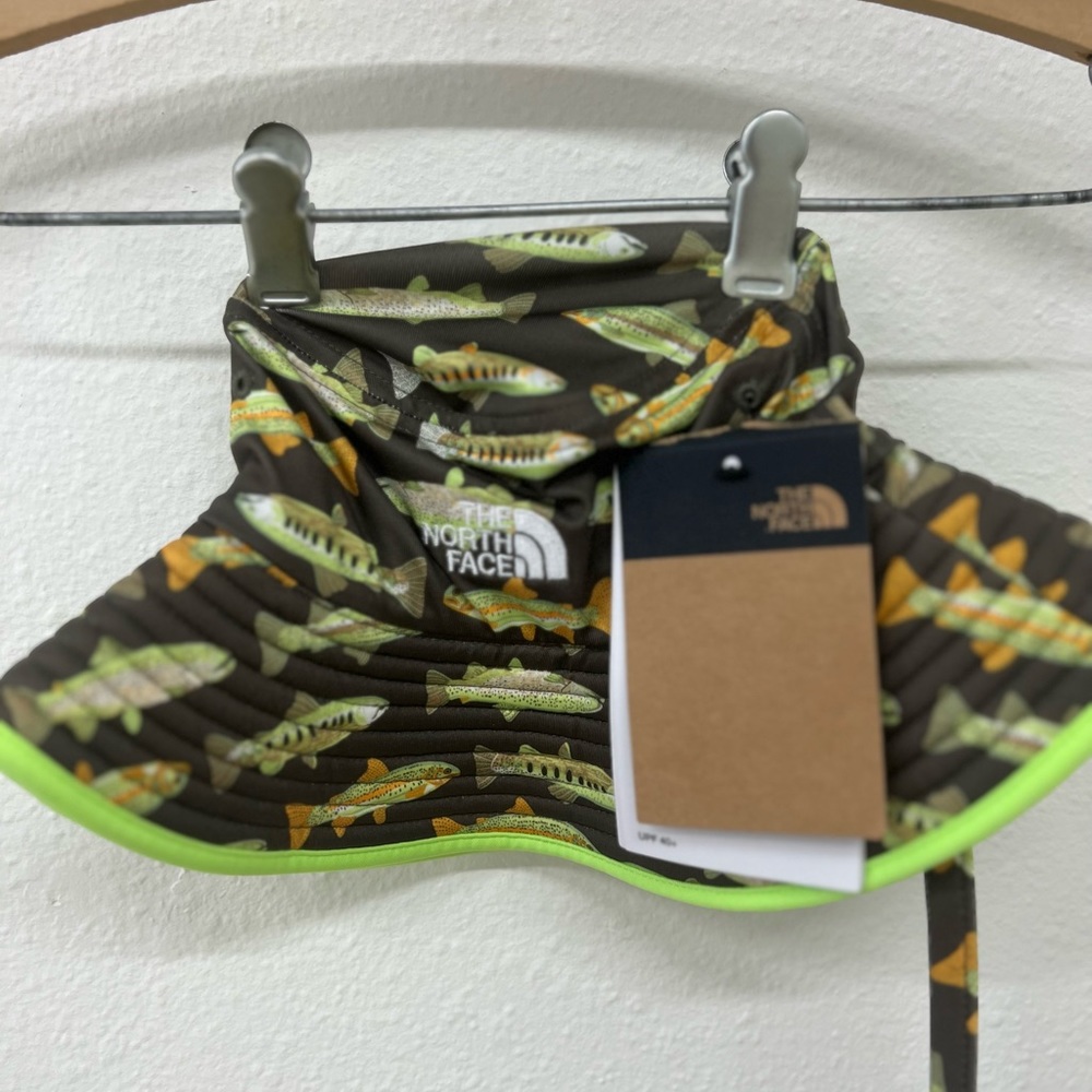 NWT North Face sun hat